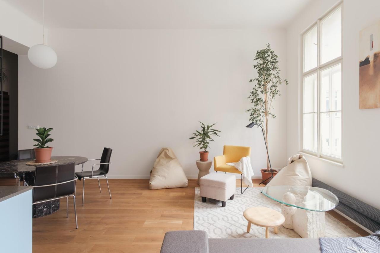 Prague Days - Spacious Designer Studios In City Center - Powder Tower Dış mekan fotoğraf